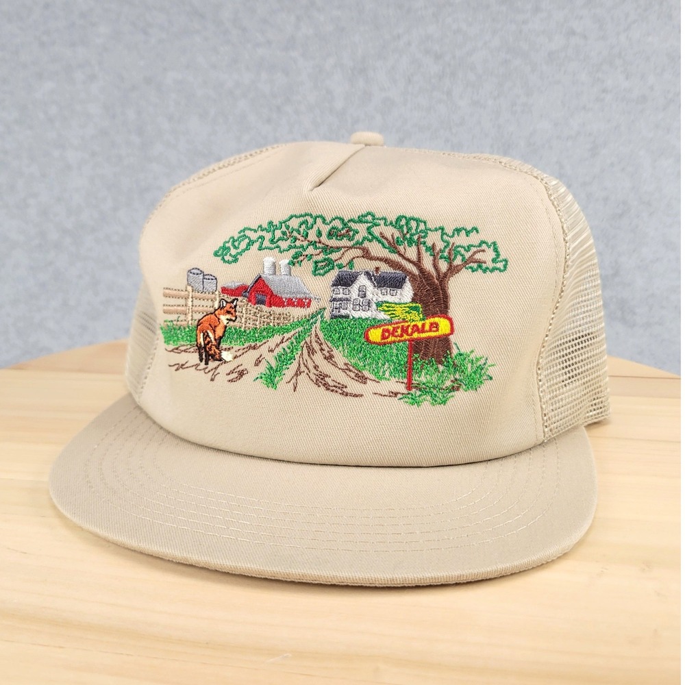 K-Products DeKalb Farm Scene Trucker Hat Men OSFA Tan Vintage Mesh Snapback USA